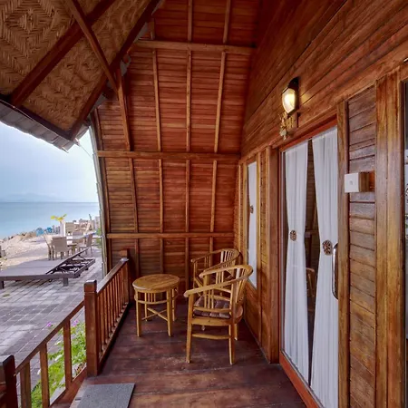 Santen Beach Bungalows